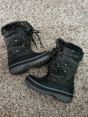 Dream Pairs Kids Black Gray Winter Snow Boots